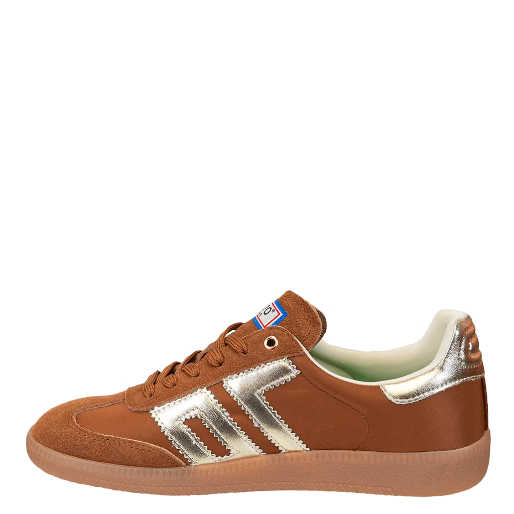 Back 70 Streetwear Ghost Sneakers in Brown