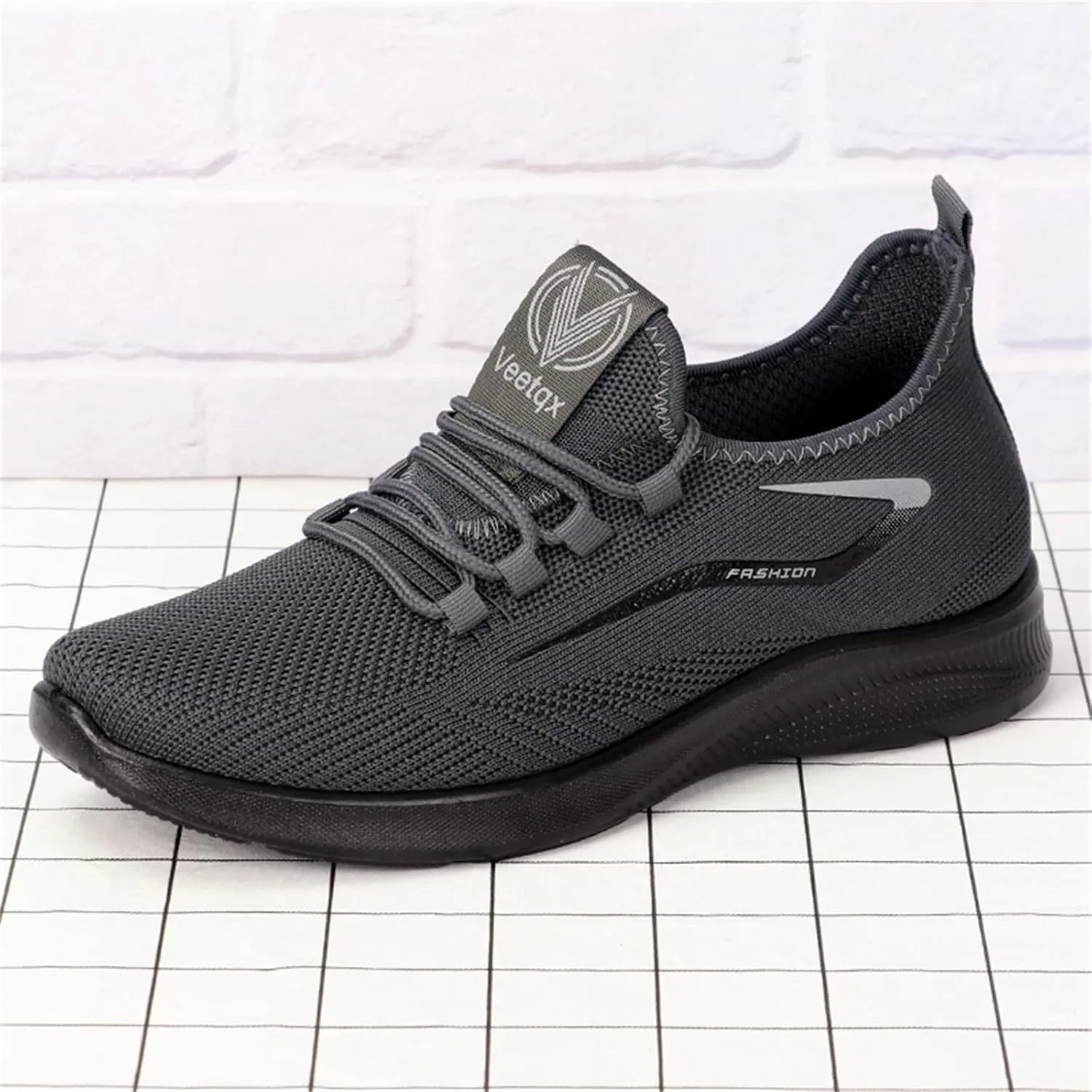 Casual Sneakers for Women Walking Shoes Non Slip Lightweight Casual Breathable Tennis Shoes Work Travel Sneakers