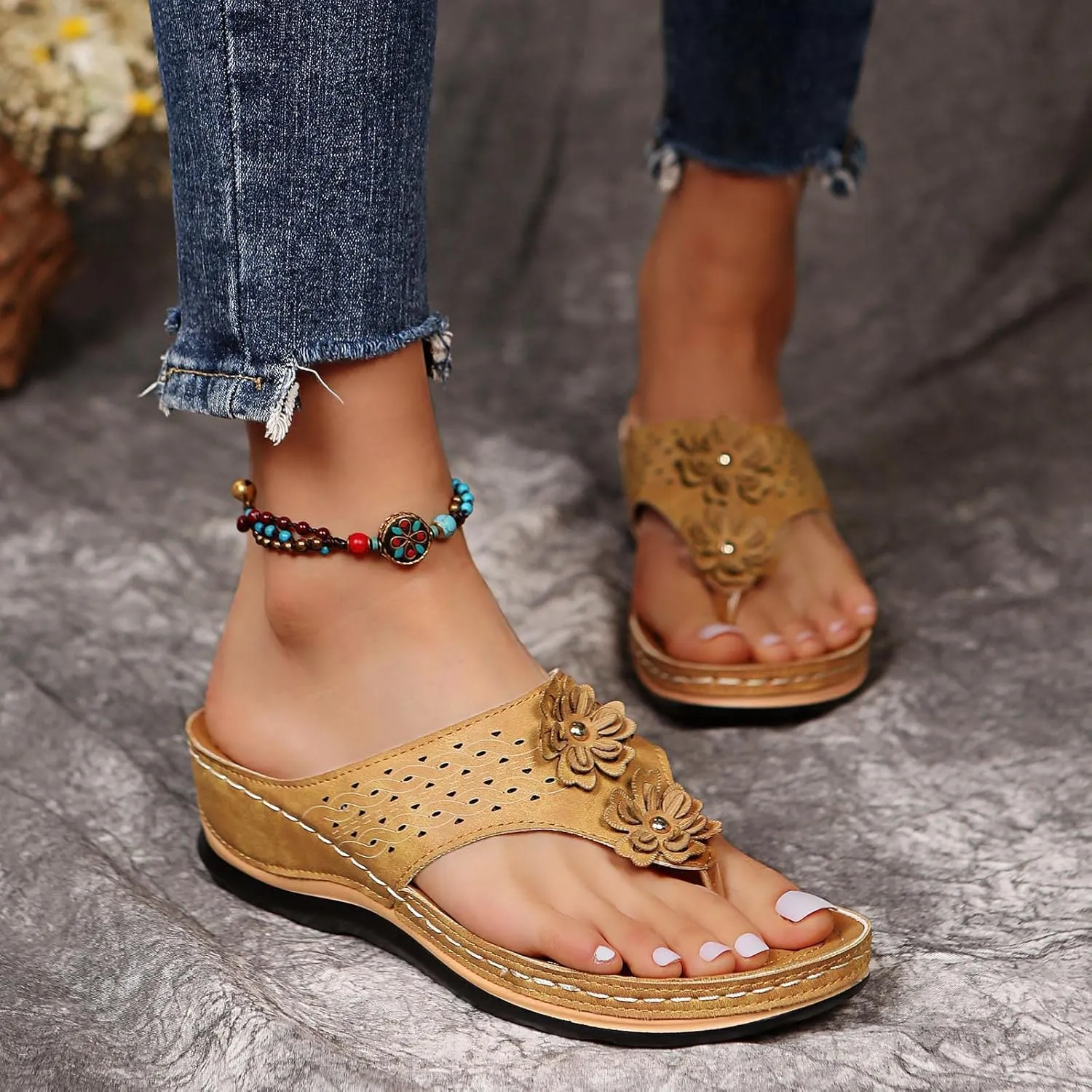 Cathalem Orthopedic Sandals for Women,Womens Sandals with Arch Support Orthotic Sandals Flip Flops