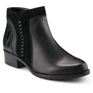 Leather Stitched Ankle Boots - DRS40512 / 326 359