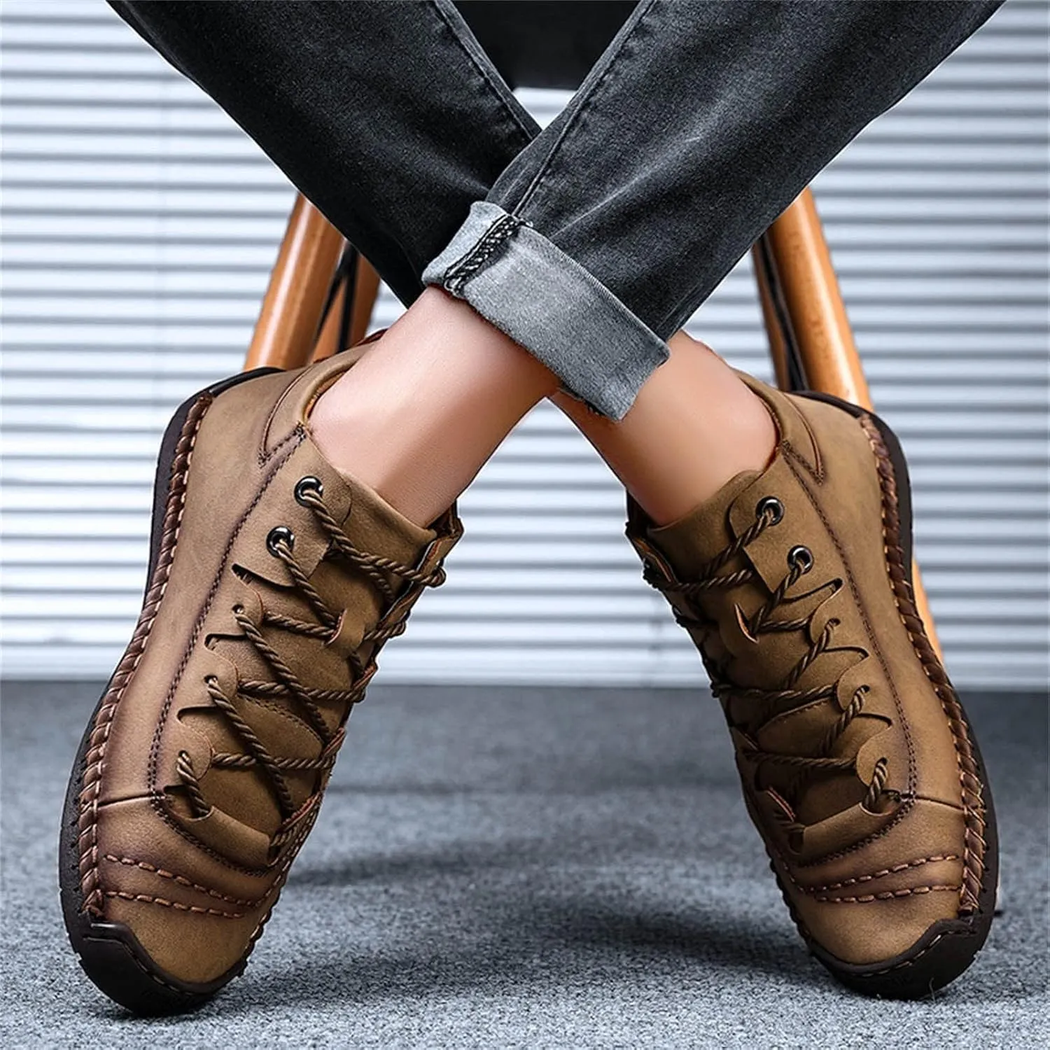 Men Shoes Dress Leather Soles Fashion Summer and Autumn Men Leather Shoes Flat Soft Bottom Comfortable Mid Top Lace Up Casual Men Leather Chukka Boot