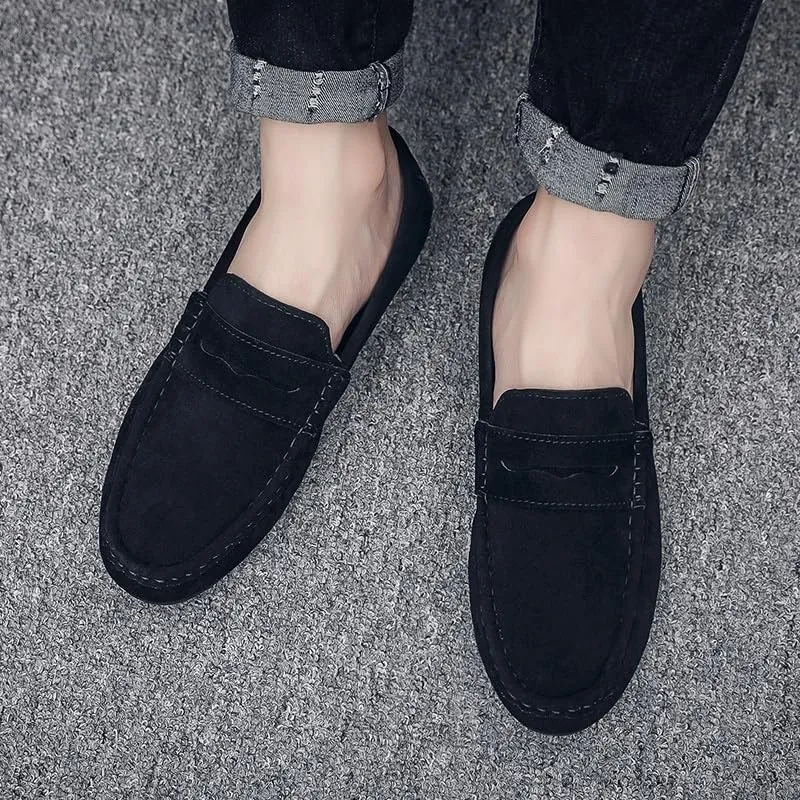 Men's Loafers Round Toe Suede Loafers ?C Lightweight Comfortable Slip-On Shoes with Flat Heel for Casual & Outdoor Wear