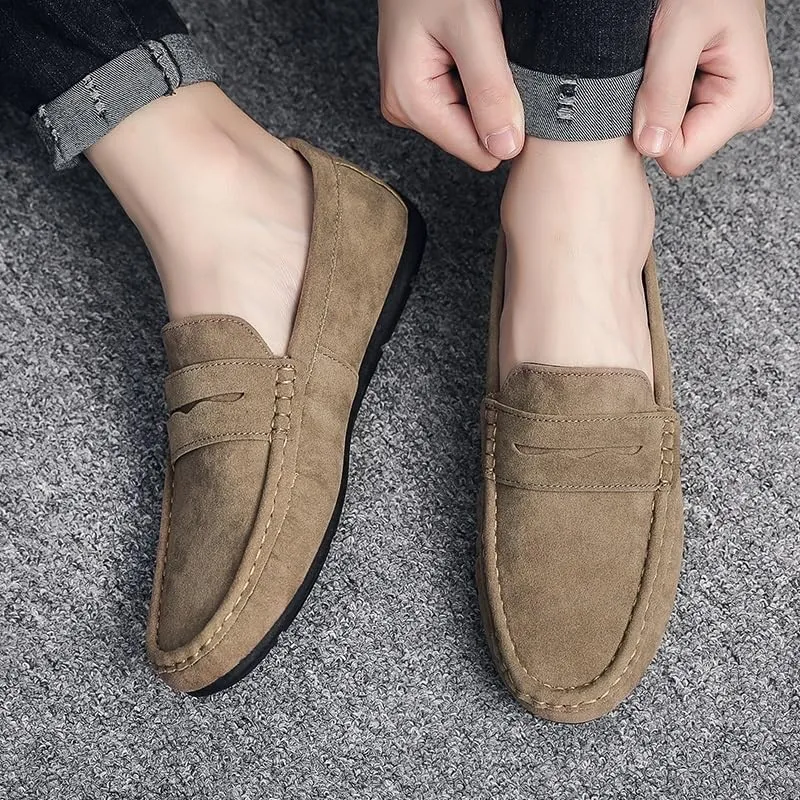 Men's Loafers Round Toe Suede Loafers ?C Lightweight Comfortable Slip-On Shoes with Flat Heel for Casual & Outdoor Wear