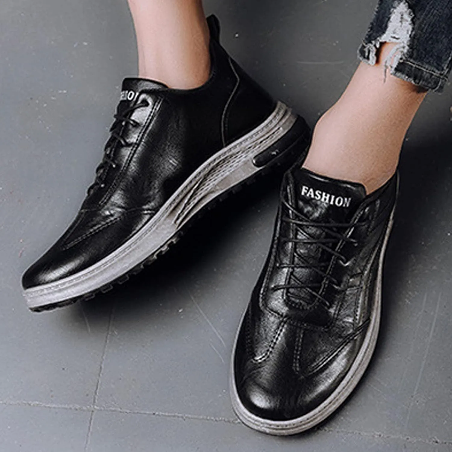 Mens Shoes Large Size Casual Leather Lace Up Solid Color Casual Fashion Simple Shoes Running Men Sneaker