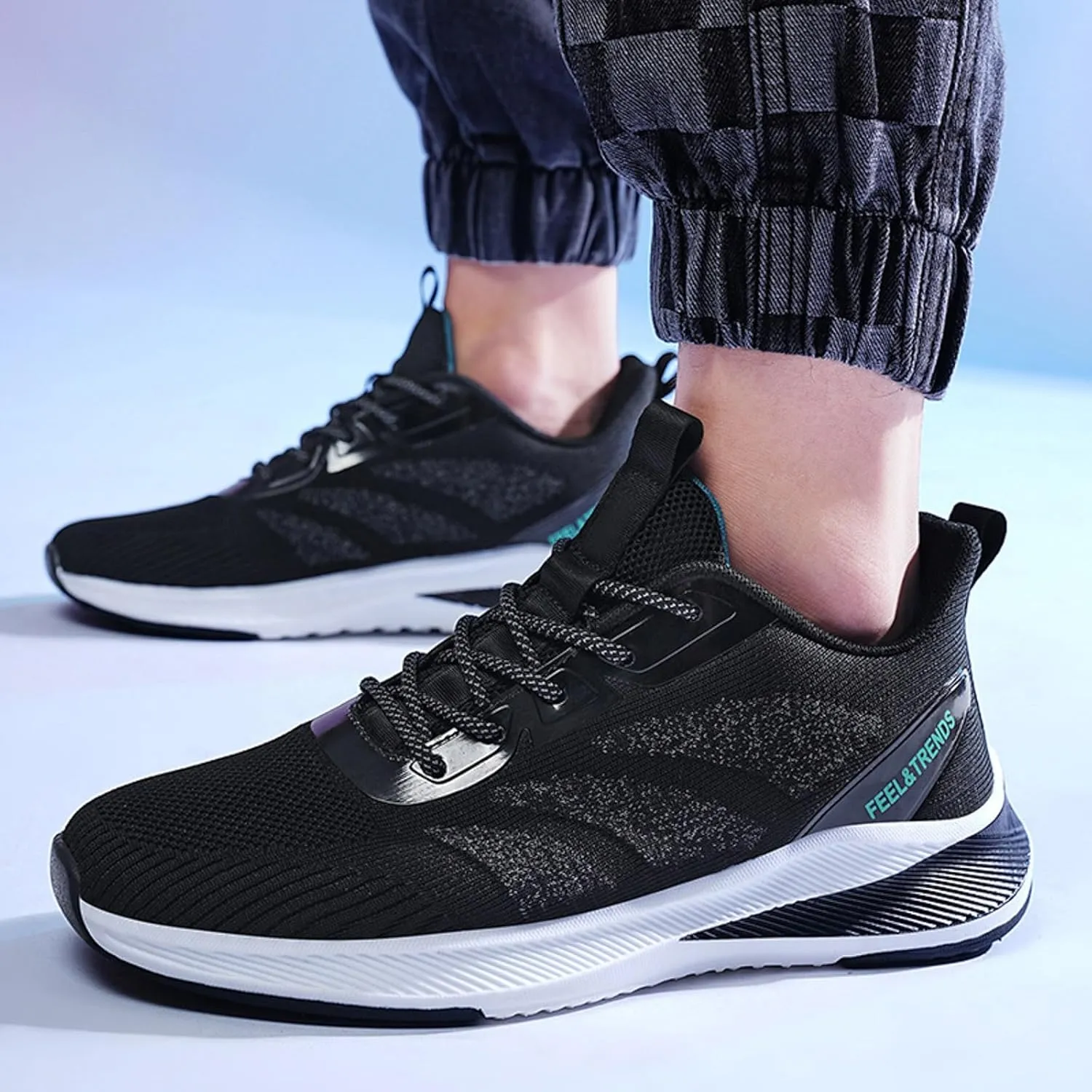 Mens Slip On Men Sports Shoes Fashionable New Pattern Simple Color Blocking Mesh Breathable and Comfortable Lace Up