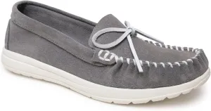 Minnetonka Scout - Women??s Suede Loafers Designed for Everyday Wear - Made with Soft Suede Leather, Memory Foam Insoles and Midsoles, and Rubber Outsoles