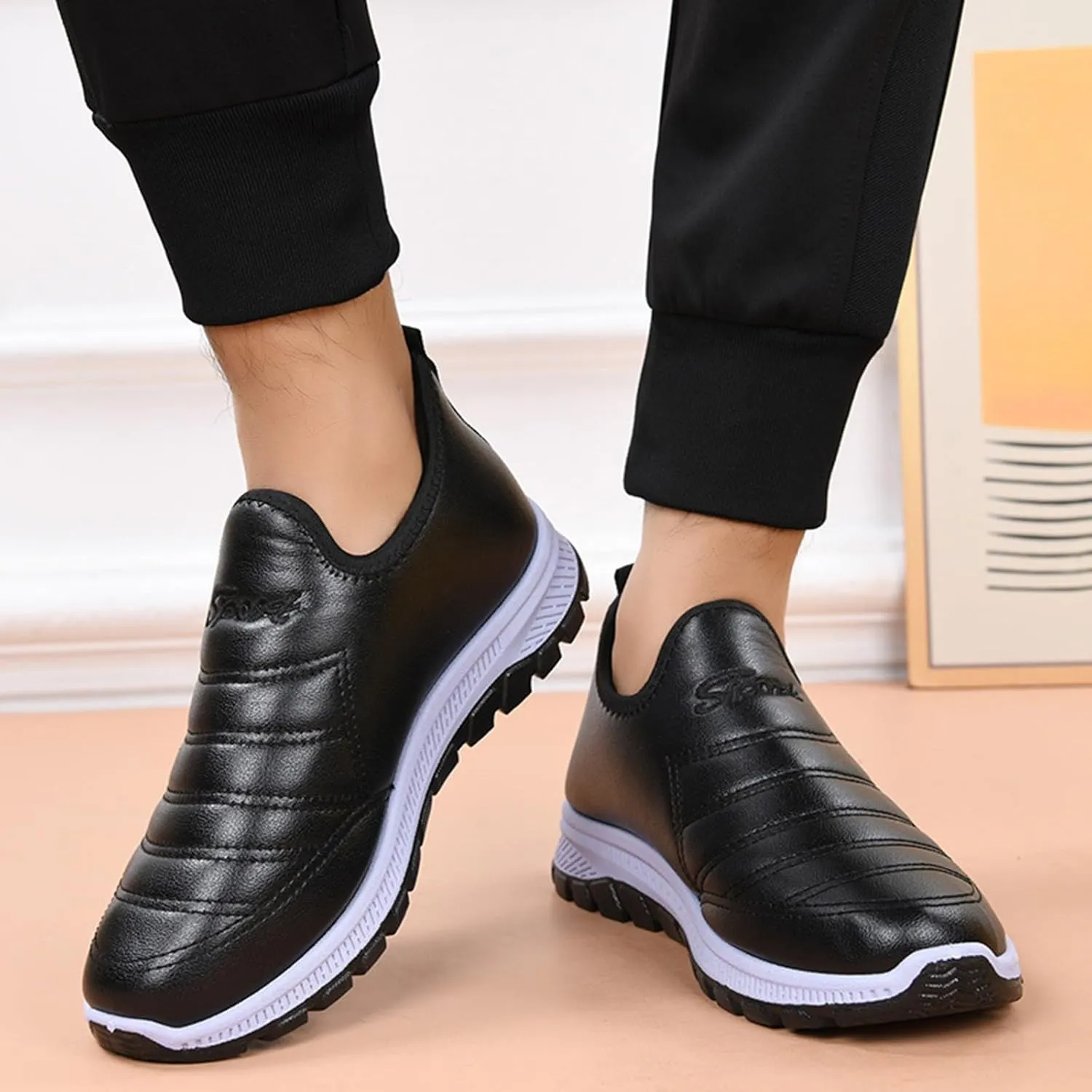 Snow Shoes For Men Non-Slip Winter Walking Shoes For Men Plush Lined Hiking Boots Women aterproof Casual Shoes