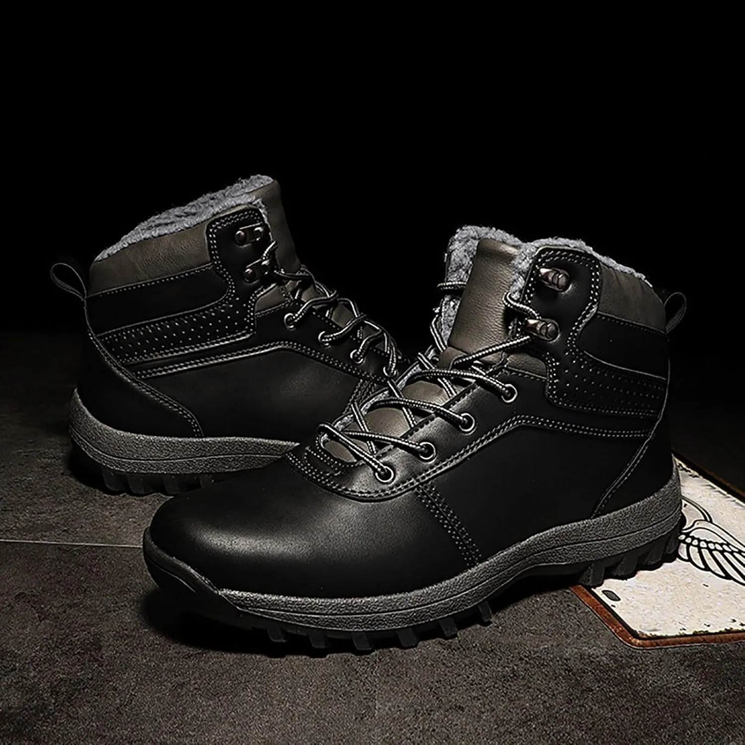 Vintage Leather Ankle Boots for Men Water Proof Insulated Non Slip Boots Thickened Warm Fleece Winter Shoes Men Snow