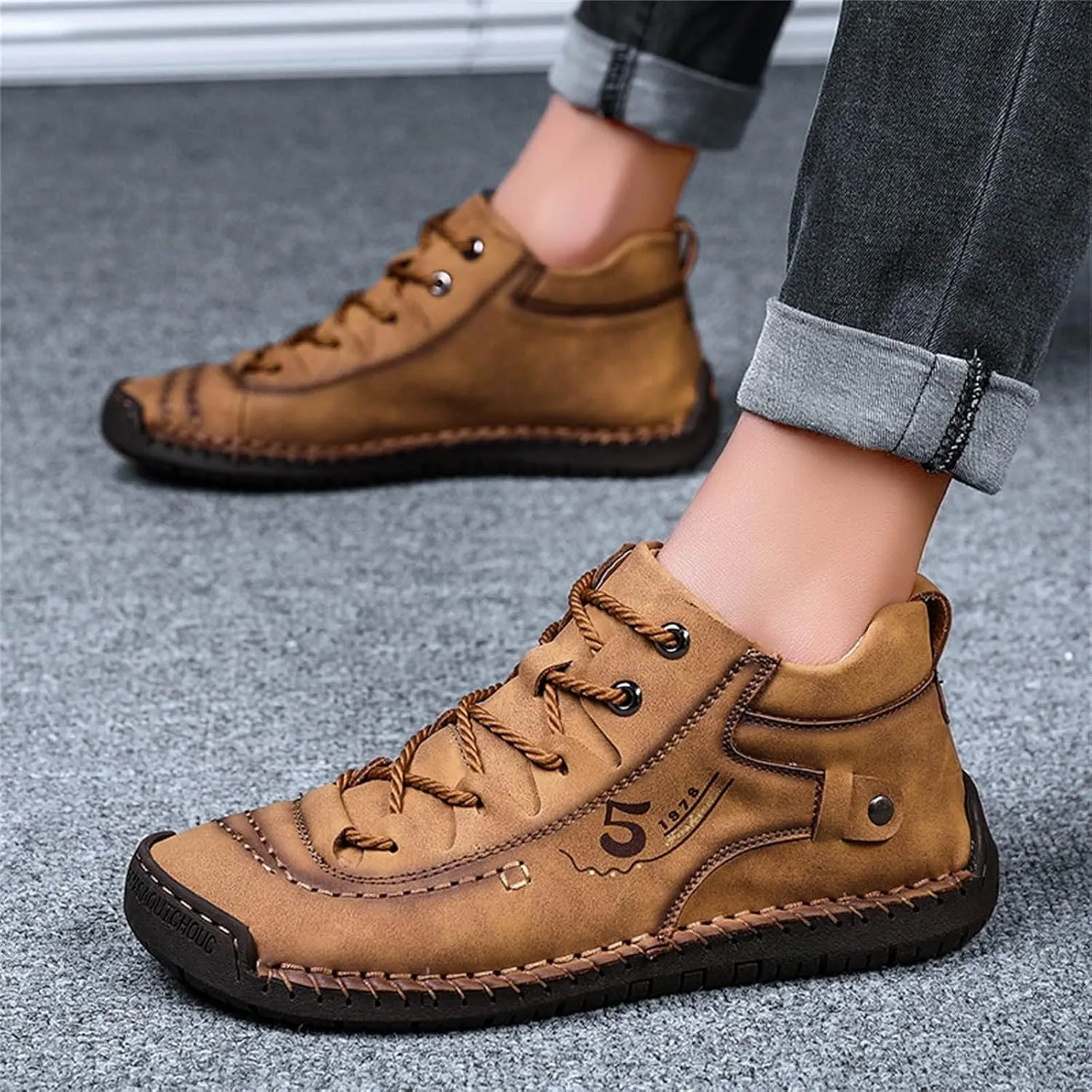 Walking Shoes Men Leather Fashion Summer and Autumn Men Leather Shoes Flat Soft Bottom Comfortable Mid Top Lace Up Casual Mens Leather Shoe Pad