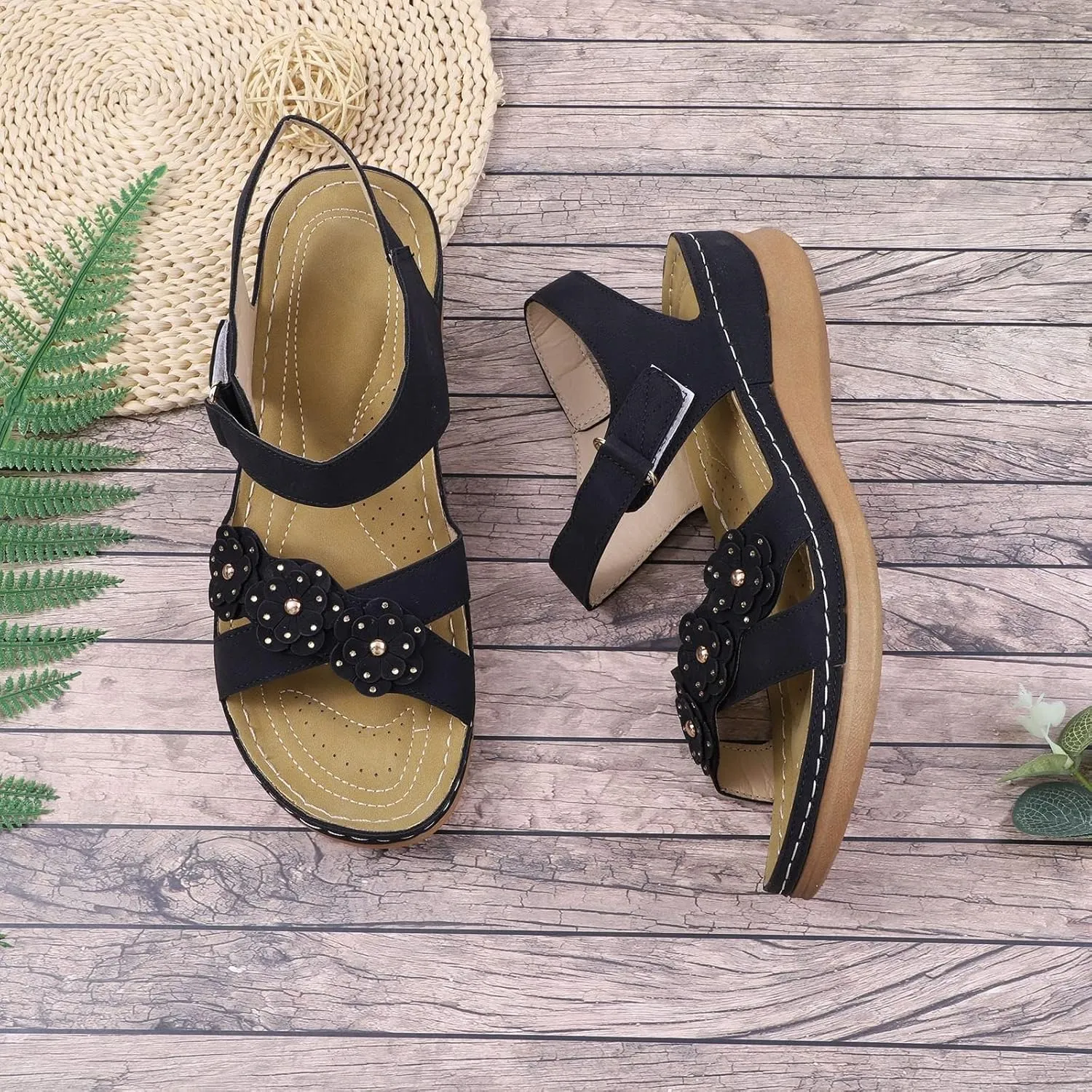 Womens Dressy Sandals Beach Summer Flower Leather Flat Sandals with Ankle Strap Open Toe Bohemian Lightweight Sandal Comfortable Walking Sandal