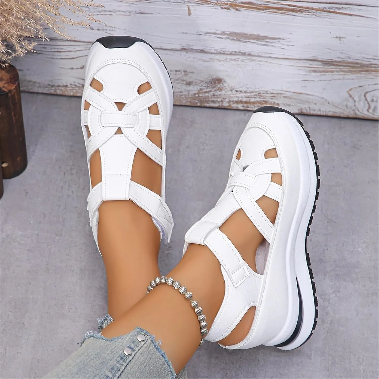 Womens Hollow Out Platform Wedge Sandals Lightweight Closed Toe Sandals Casual Ankle Strap Breathable Sandal Comfortable Summer Beach Shoes